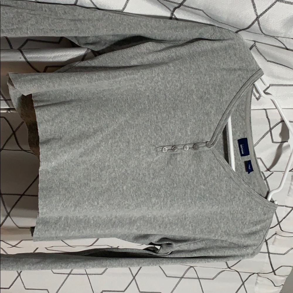cropped grey long sleeve